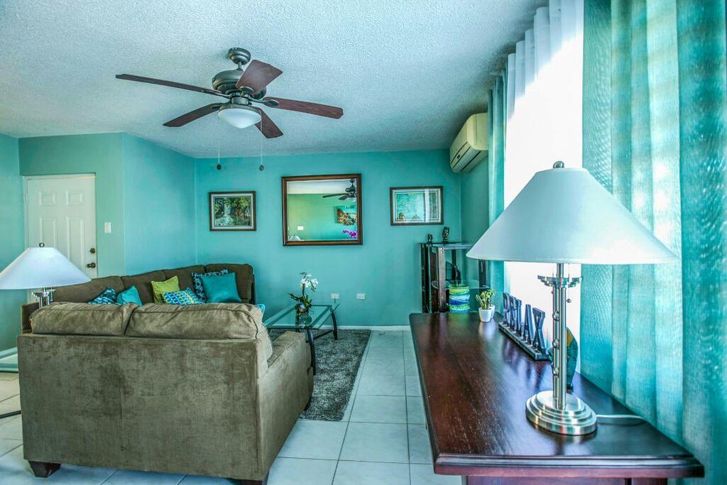 Guest Apartment At Halifax كينغستون الغرفة الصورة