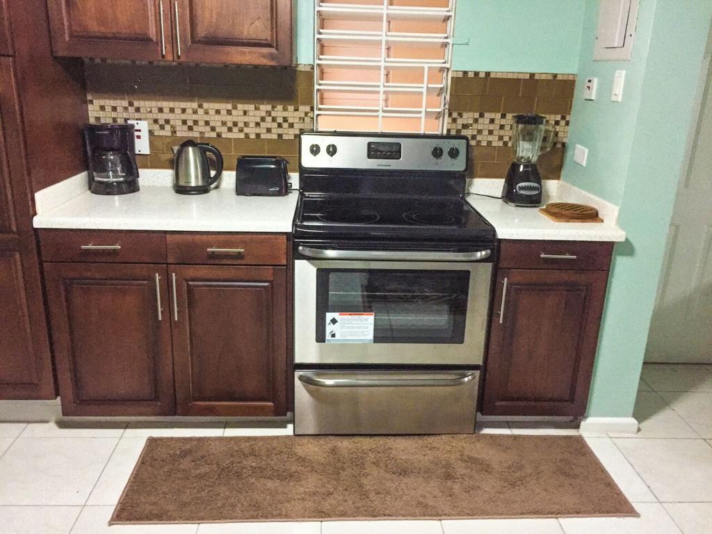Guest Apartment At Halifax كينغستون الغرفة الصورة